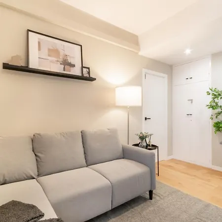 Coliving Gran Via Carlos Iii