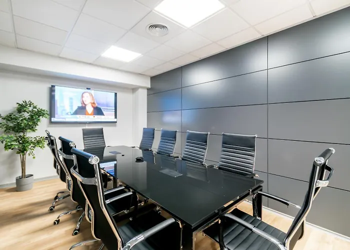 Coliving Gran Via Carlos Iii