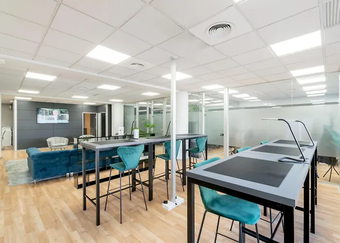 Gasthuis Coliving Gran Via Carlos Iii Barcelona