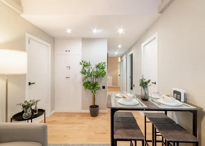Gasthuis Coliving Gran Via Carlos Iii